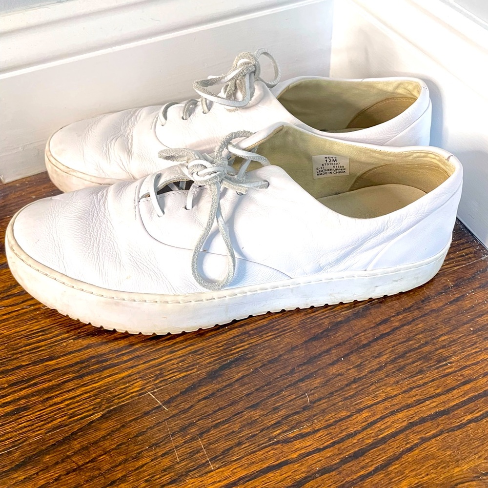 Sperry Sneakers